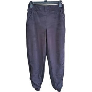 Athleta Brooklyn Joggers‎ 0 Black Camo Ruched Athleisure Zipper Pockets Lined
